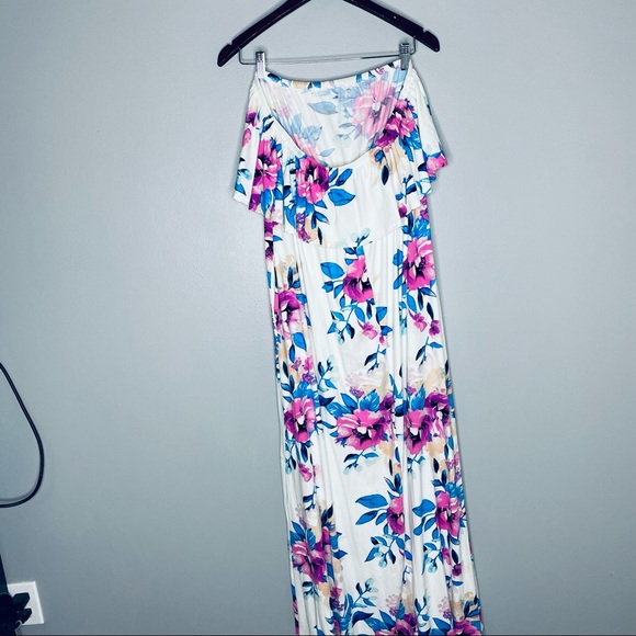 Sweet Lovely By Jen Floral Strapless Maxi Dress - Picture 4 of 7